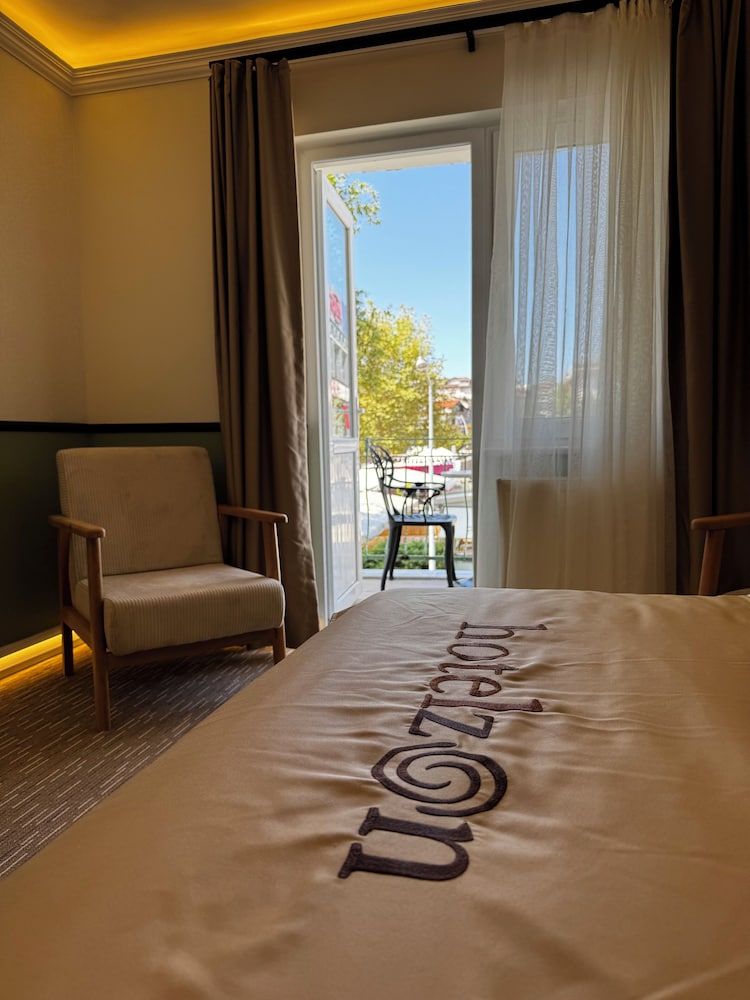 Hotelzon 3