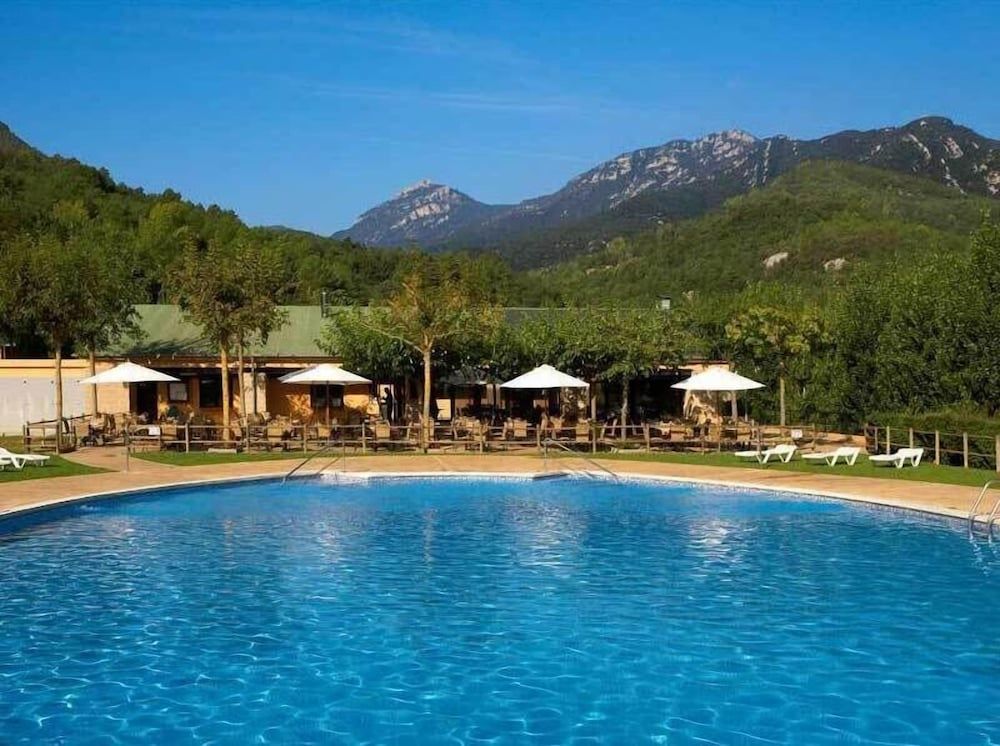 Bassegoda Park Campsite -1 estrellas en Albanya