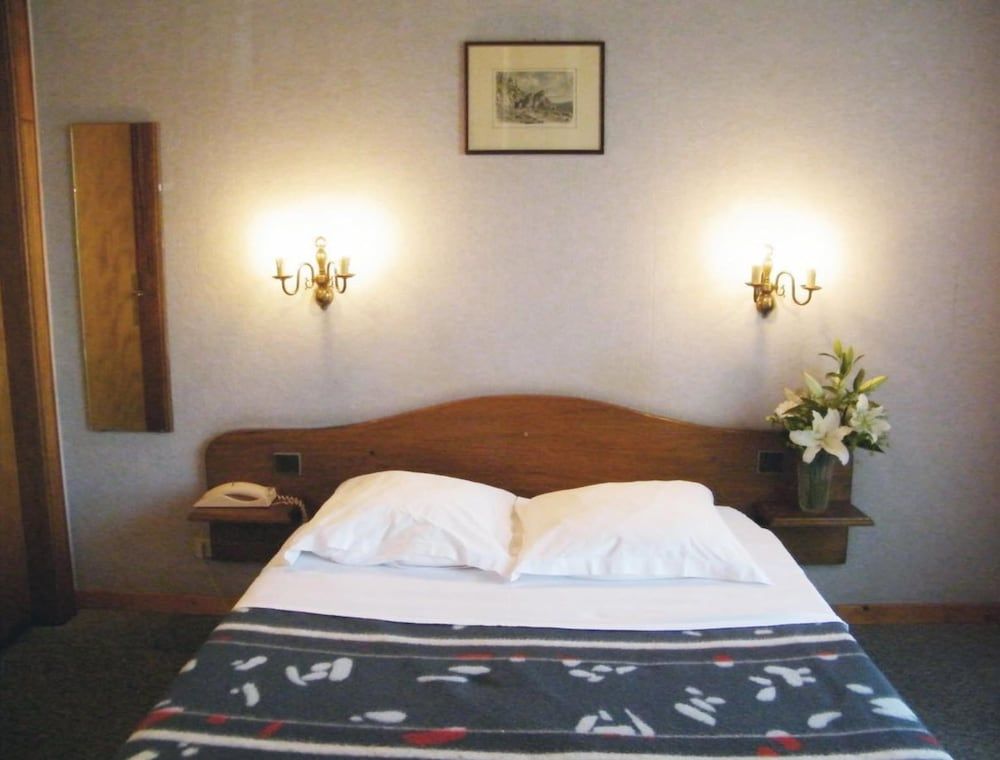 Le Chalet - Hotel Restaurant 3