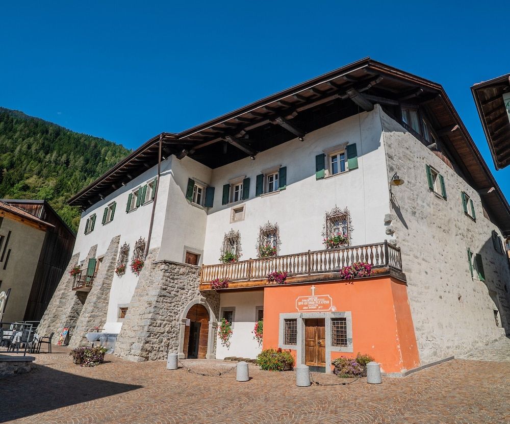 Albergo Palazzo Lodron Bertelli 4 estrelas em Caderzone Terme