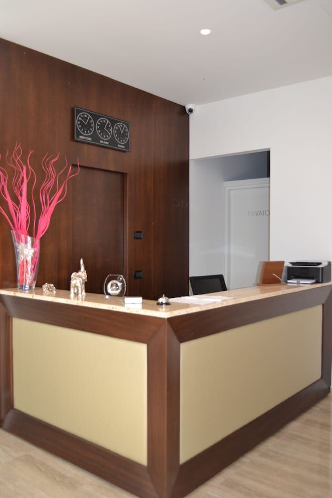 Family Hotel 2