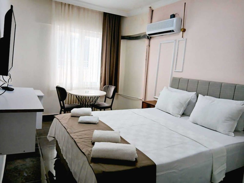 Varna Hotel -1 estrelas em Keşan