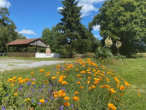 Fonclaire Holidays Glamping 'Luxury Camping' 3