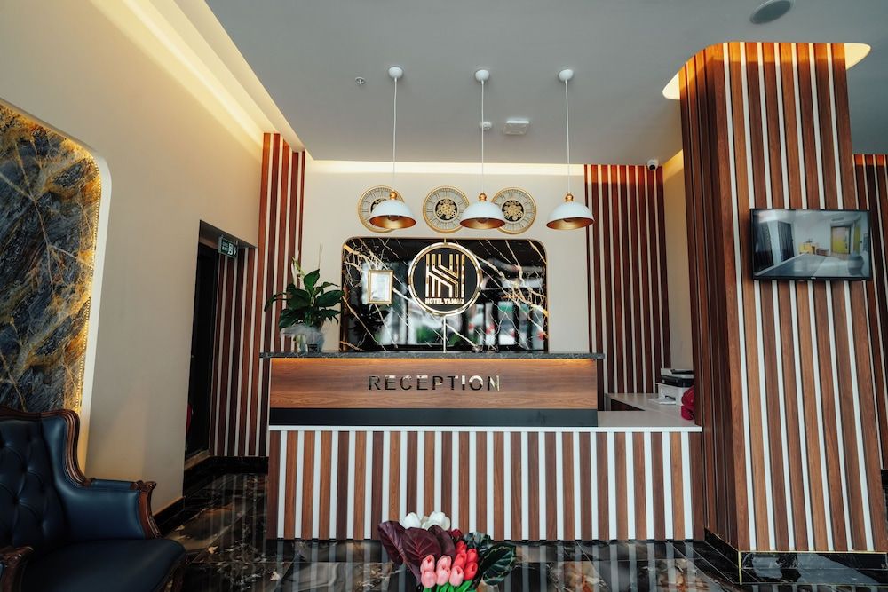 YAMANS PARK HOTEL 2