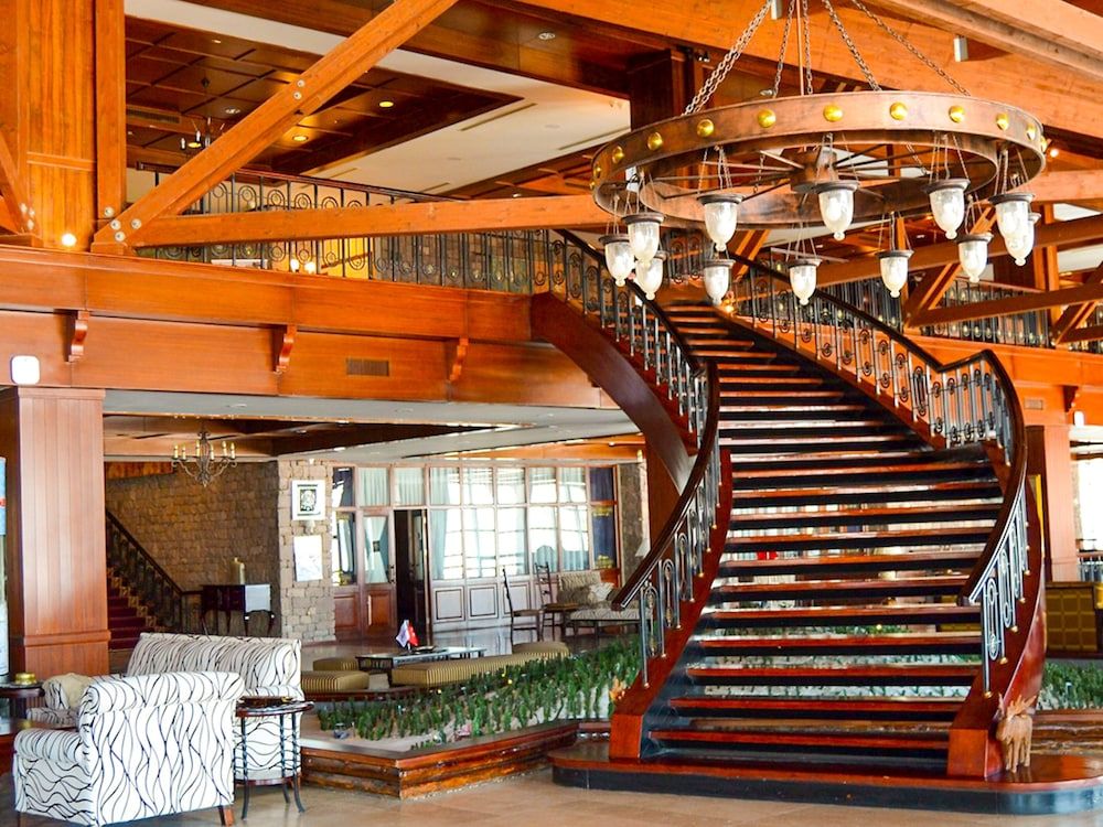 Duja Chalet Ski Center 2