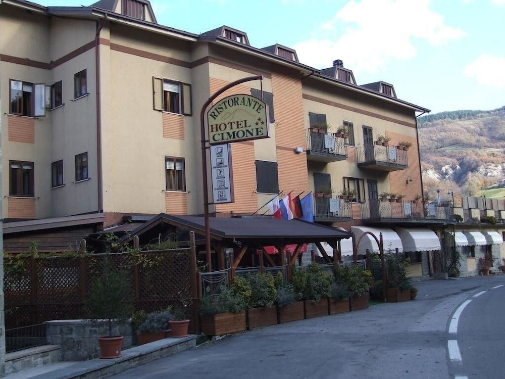 Hotel Cimone 3 estrellas en Riolunato