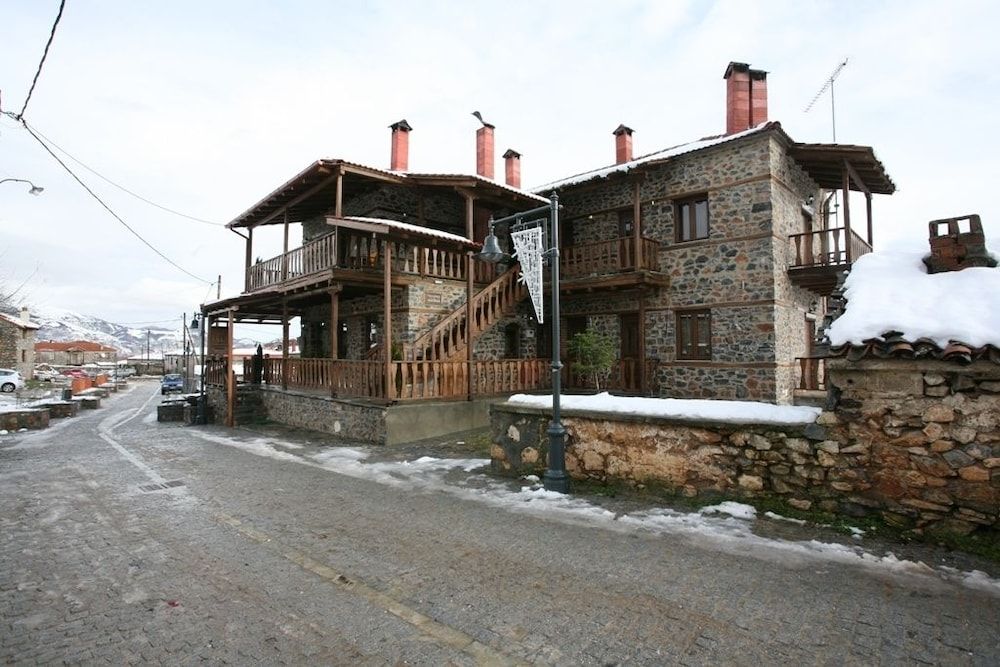 Guesthouse Elati - Pella -1 estrellas en Palaios Agios Athanasios