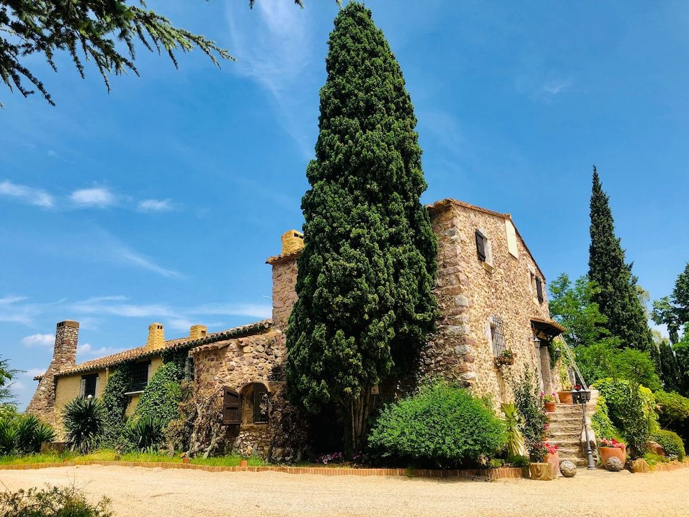 Masia Mimosa -1 estrellas en Darníus