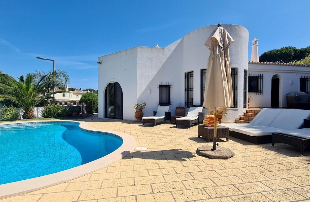 Dunas Douradas Beach Villa -1 estrelas em Vale do Lobo