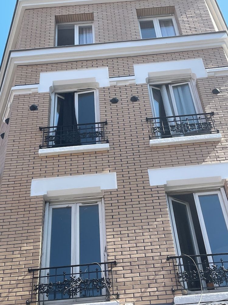 Pixi Angelus -1 estrellas en Bagnolet