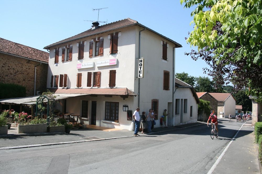 Auberge Saint Martin -1 estrellas en Saint-Martin-Terressus