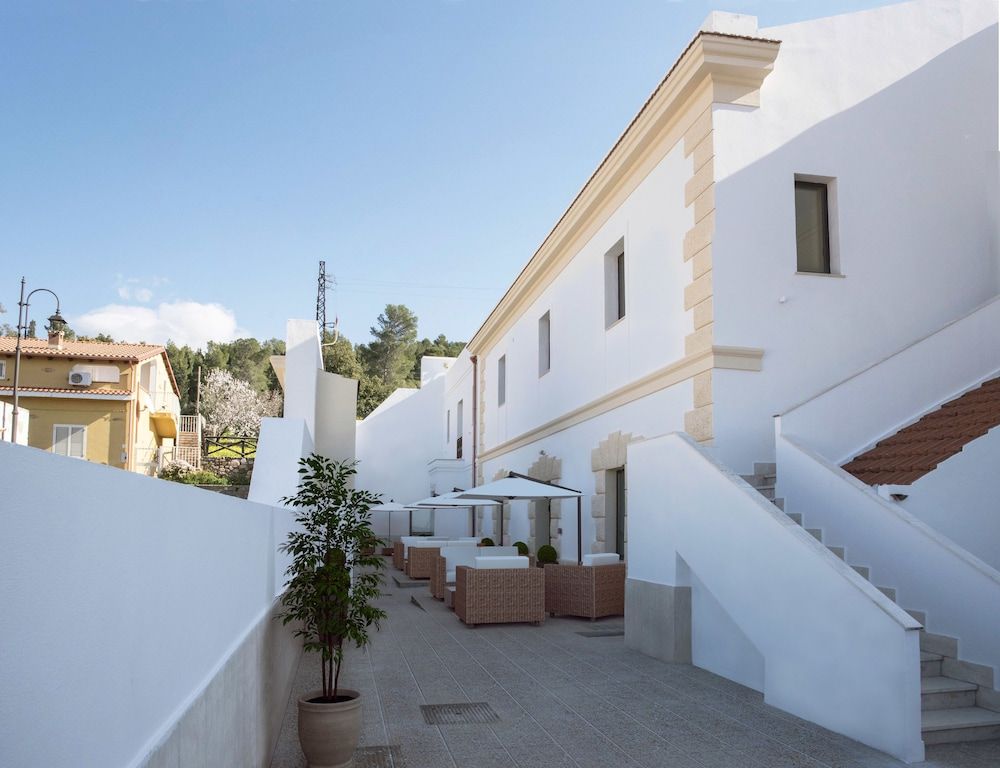 Villa Santadi Hotel -1 estrellas en Santadi