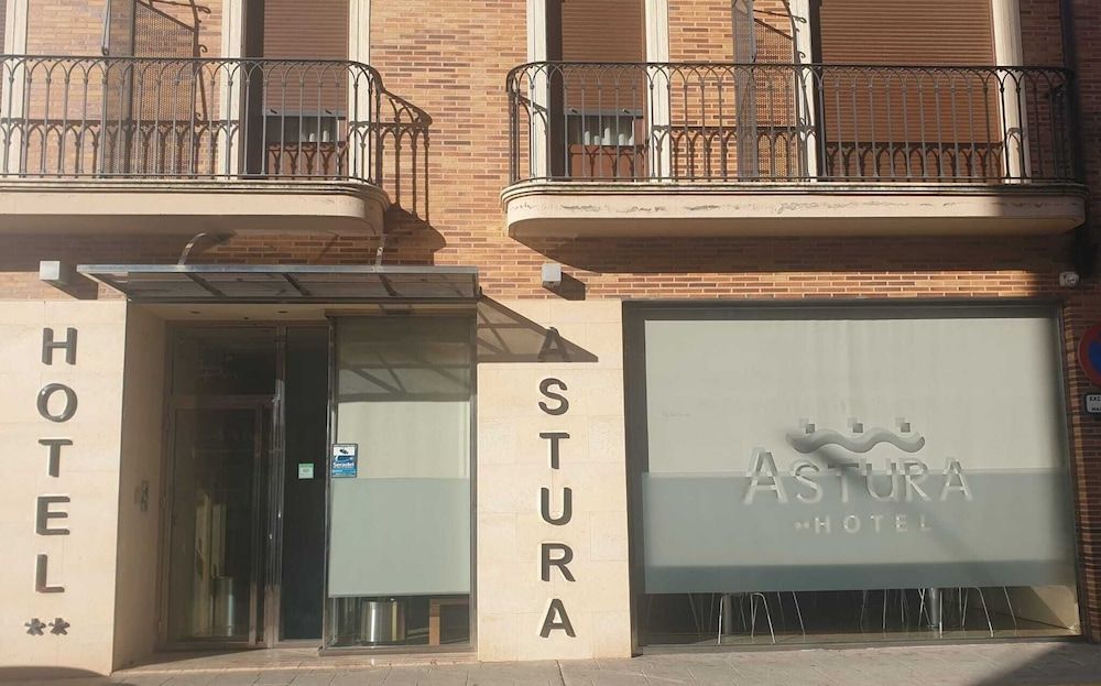 Hotel Astura 2 estrellas en Valencia de Don Juan