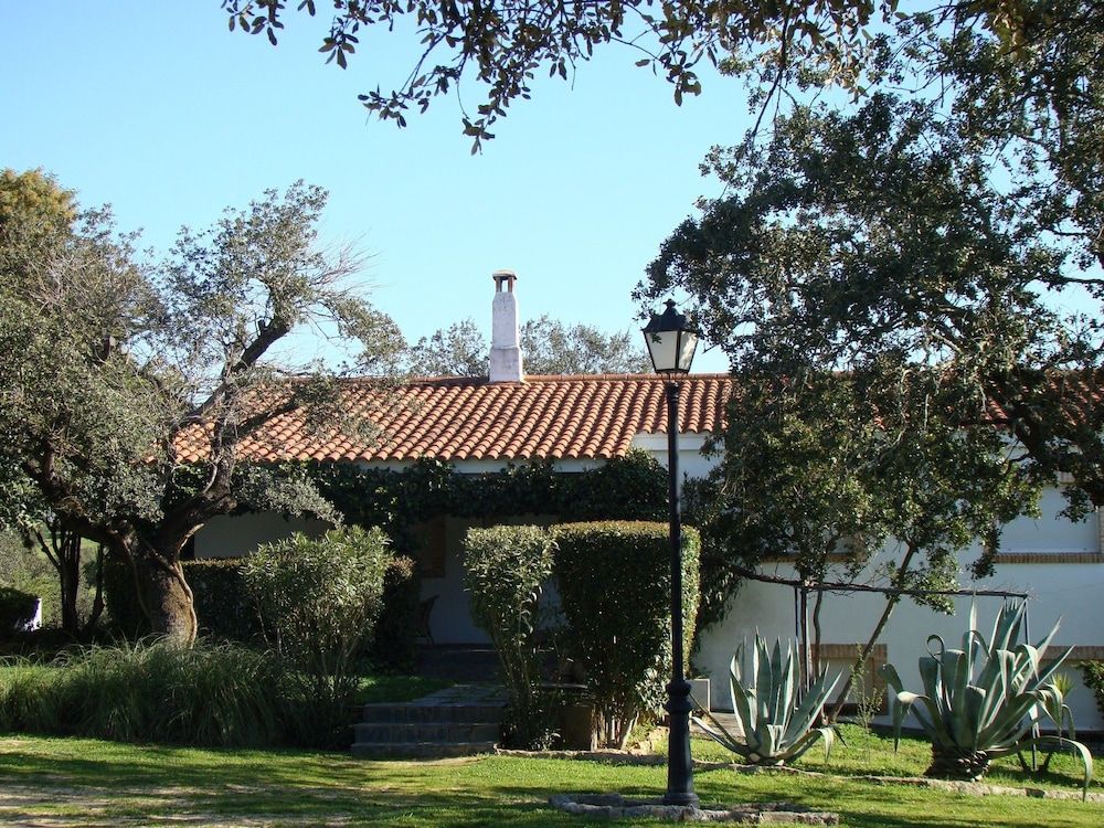 Finca Dehesa Tres Riveros 3 estrellas en Herrera de Alcántara