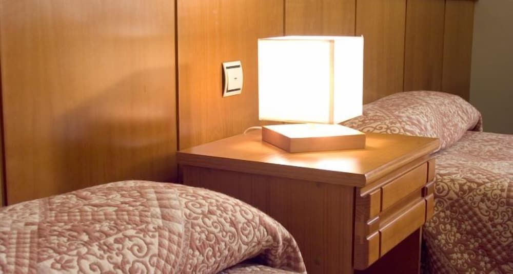 Hostal Sardon 3