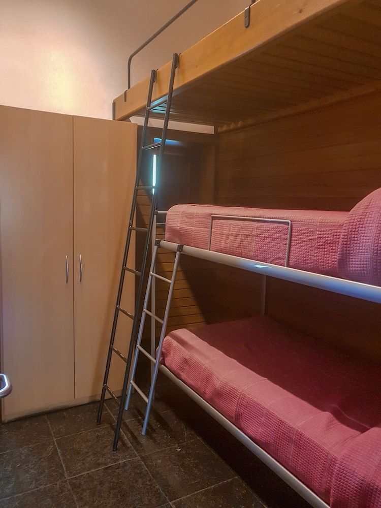 Hostel Oso Pardo Superior 3
