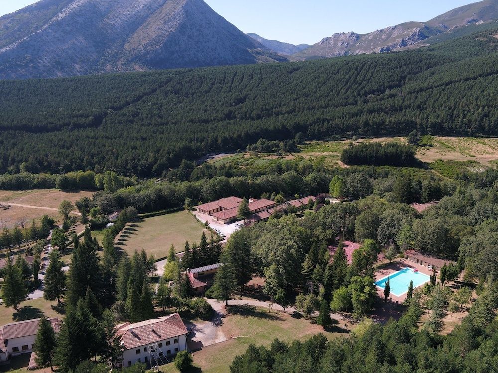 Hostel El Oso Pardo 1 estrellas en Alba de los Cardaños
