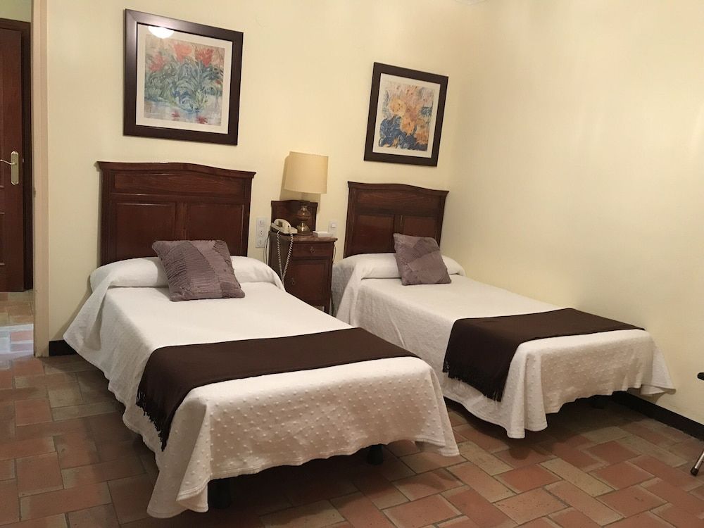 Hotel Suis 2