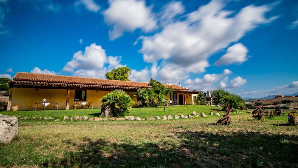 Agriturismo Carrucana -1 estrellas en Martis