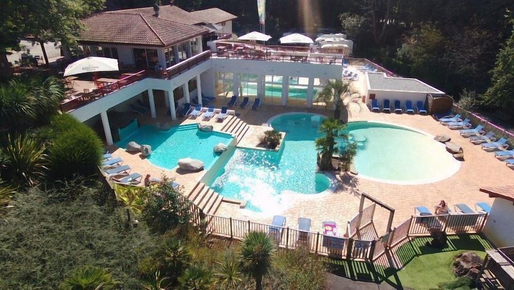 Camping Biper Gorri 4 estrellas en Espelette