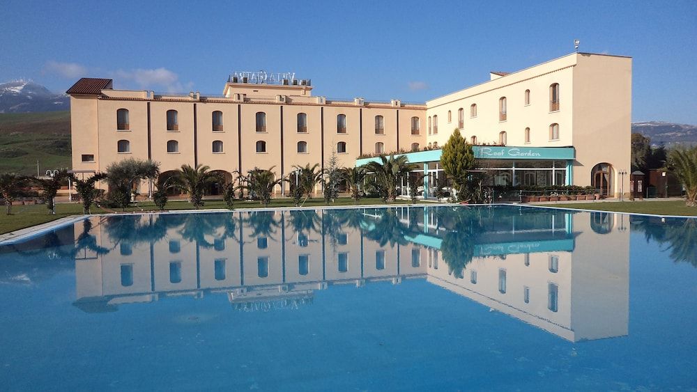 Hotel Villa Giatra 4 estrellas en Cammarata