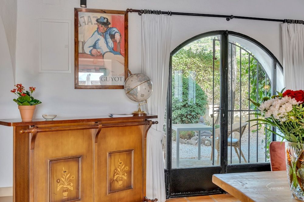 Casa Llibertat 3 estrellas en Lliber