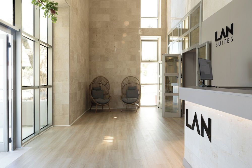 LAN Suites 3