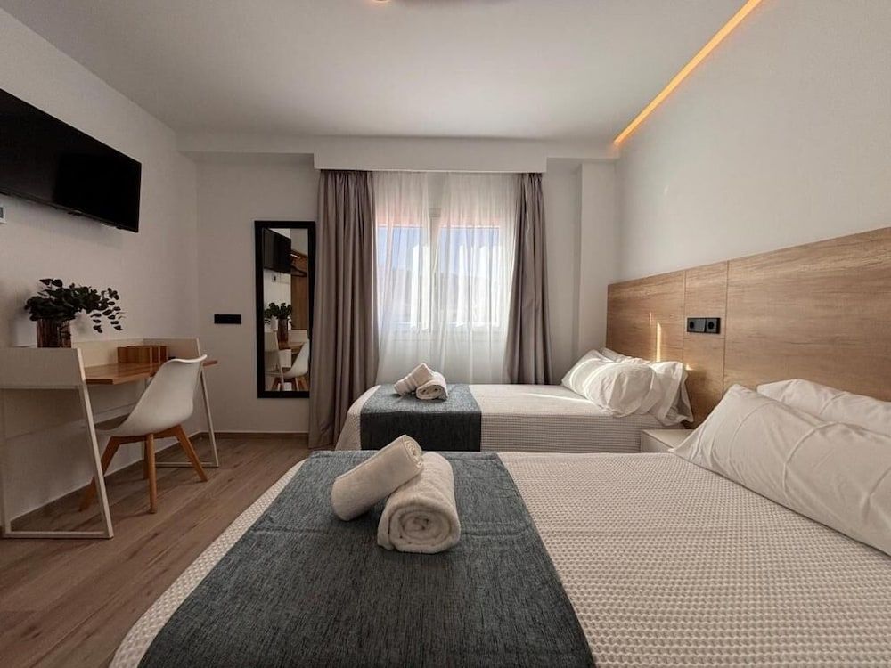 Hostal Hs Puerto Lumbreras 3