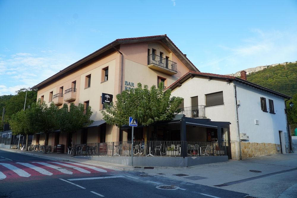 Hostal Ibaisek 1 estrellas en Zudaire