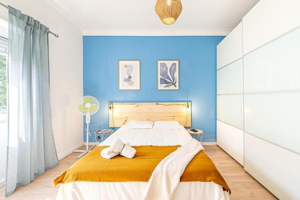 Goa Square Guesthouse by Lisbon with Sintra 2