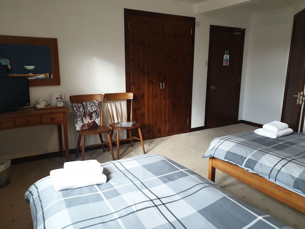 Loch Erisort House 2