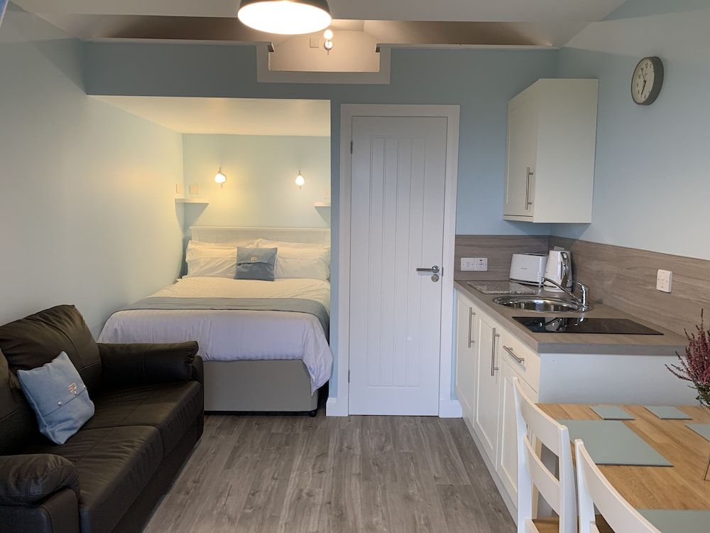 Hebridean Holiday Cabins 2