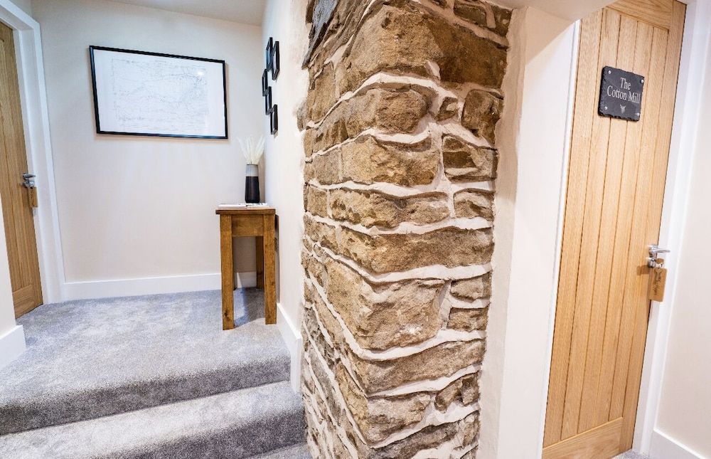 Bulls Head - Holymoorside 2