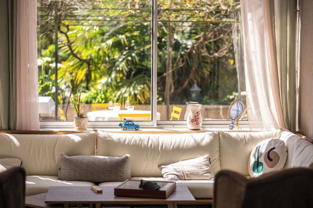 Maison Tournesol Pau Jurançon Gan -1 estrellas en Gan