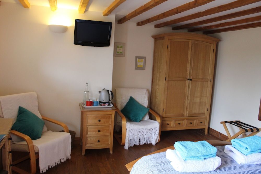 Henllys Estate B&B 2