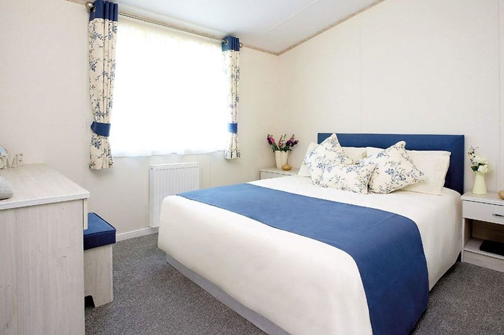 Mersea Island Holiday Park by Away Resorts 2