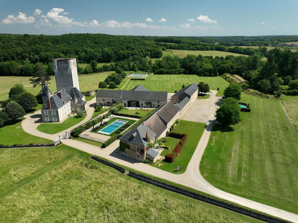 Château de Mazières -1 étoiles à Tendu