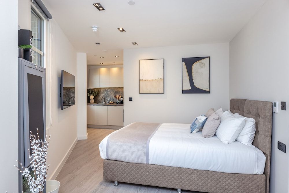 Diff-Rent Living 2