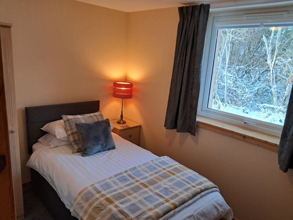 Roe Deer Cottage 2