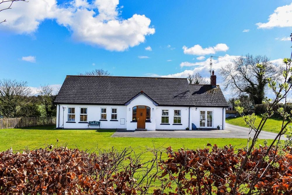 The Heights & Hollows Farmhouse -1 estrellas en Downpatrick