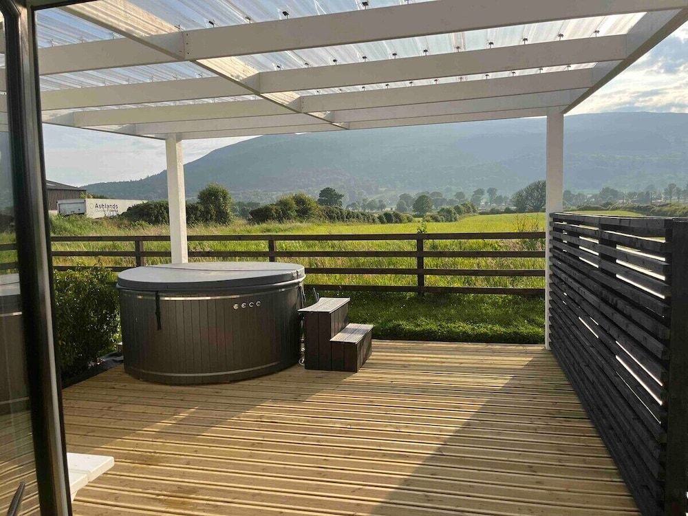 Castle View Chalet by Clonlum Cottages -1 étoiles à Newry