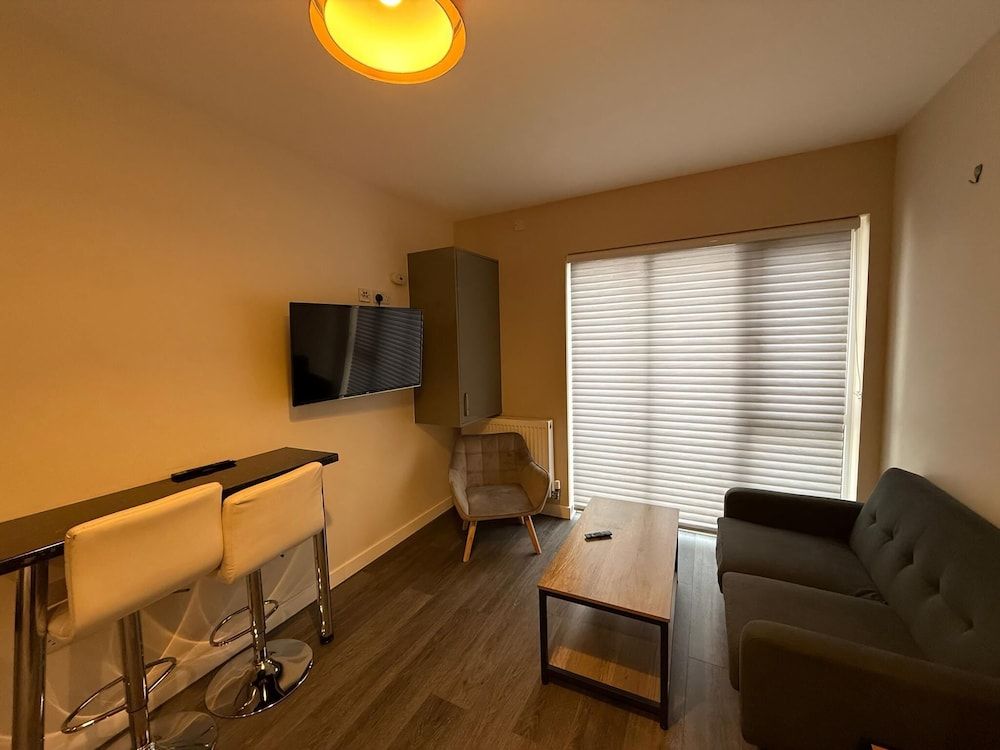 Magna House -1 estrellas en Egham