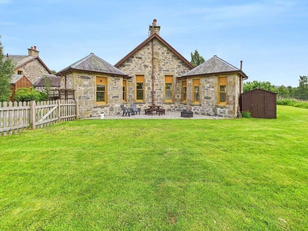 Shetland Cottage 2