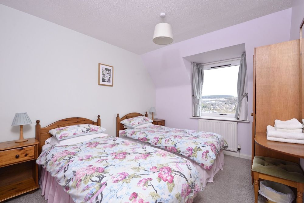 14 Tweed Cottage 3