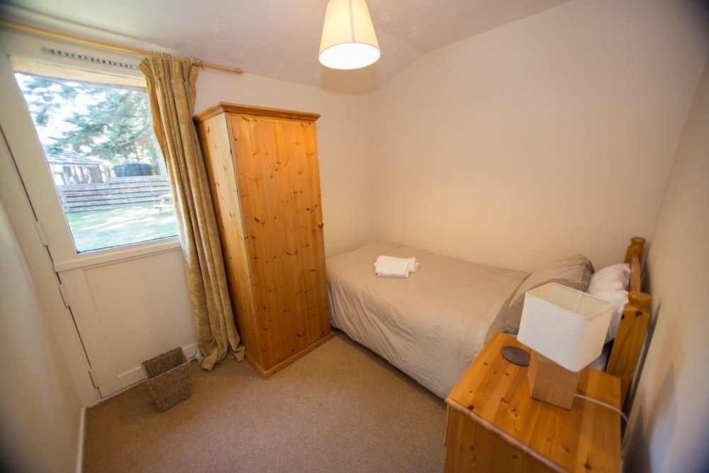 Invercauld Lodges 2