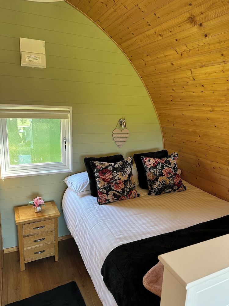 Southwell Retreat Glamping Pods 2
