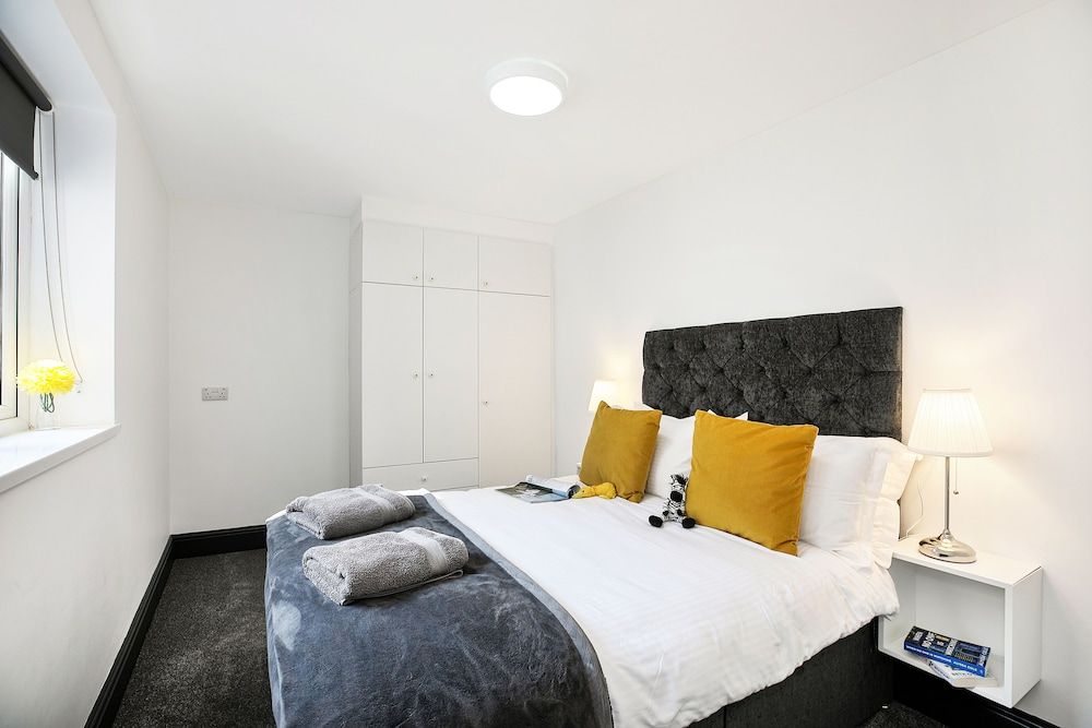 TYME Suites on Kingsway 2