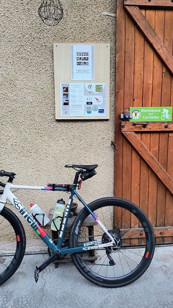 NOMAD ALP B&B -1 stelle a Marthod