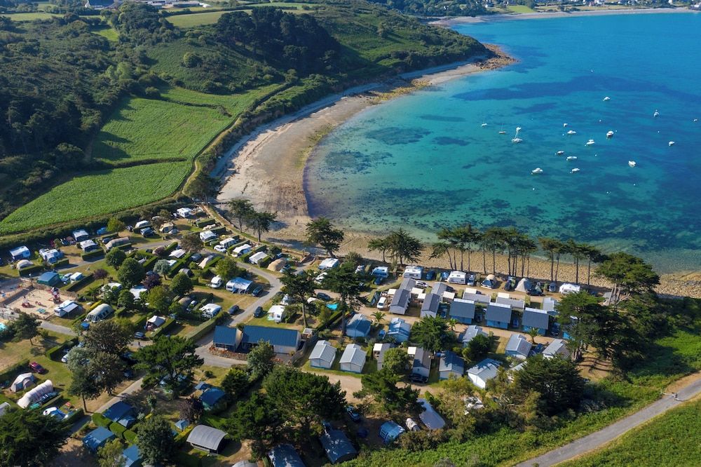 Camping RCN Port l'Épine 4 estrellas en Trélévern