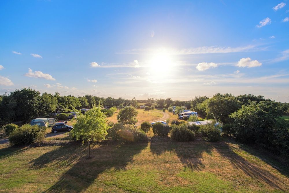 RCN Camping La ferme du Latois 4 estrelas em Coëx